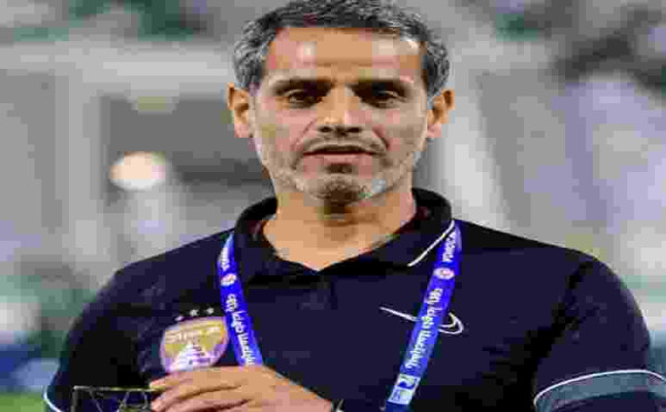 أحمد الشامسي مدير الفريق الأول بنادي العين