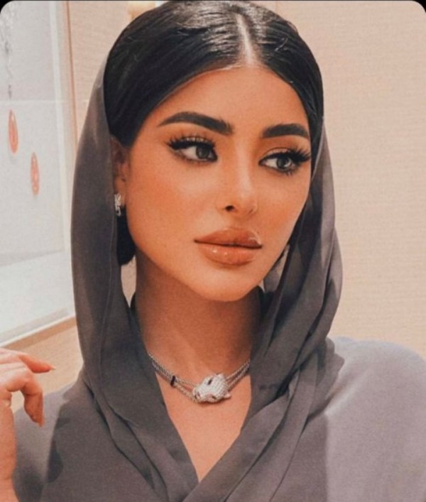 من هي غدير السلطان ويكيبيديا السيرة الذاتية