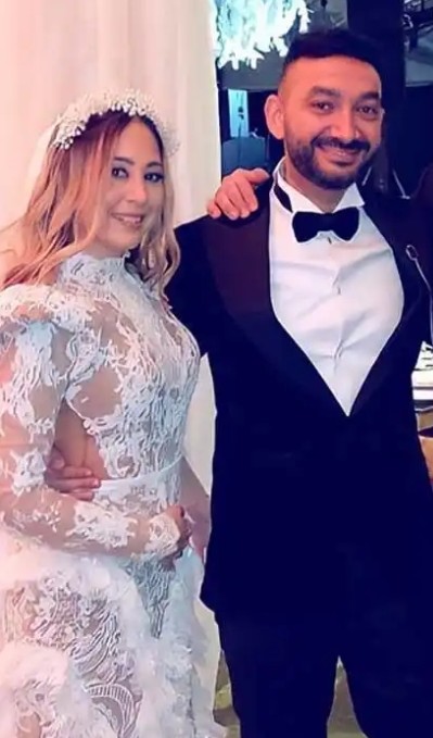 سارة حسني ويكيبيديا