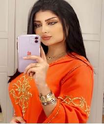 من هي ملكة كابلي ويكيبيديا السيرة الذاتية