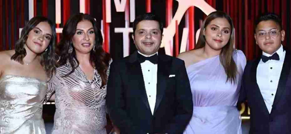 فريدة محمد هنيدي وزوجها حازم فؤاد الدباح